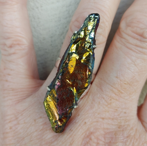 Crystal-Titanium Oversized Gemstone Ring in 925 Sterling Silver Overlay (size 7) - Picture 8 of 15